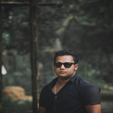 রতন সরকার